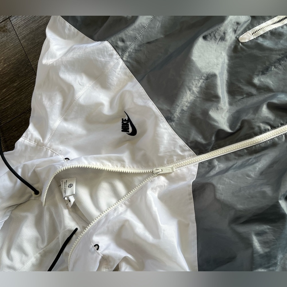 Nike Silver And Gray Windrunner Jacket - image 4